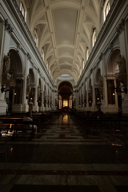 Infinite hall