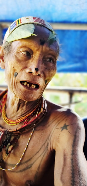 Domorodec kmeňa Mentawai 
